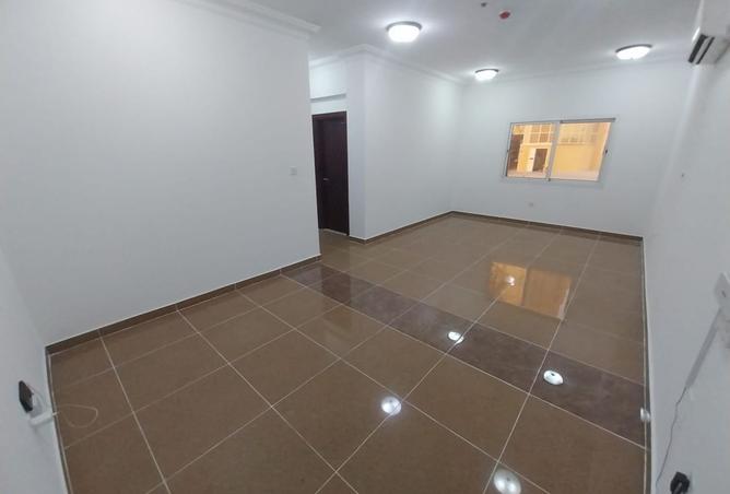 962171 - Property Main Image