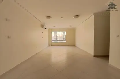 Apartment - 3 Bedrooms - 3 Bathrooms for rent in Muntazah 38 - Al Muntazah - Doha