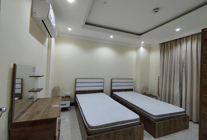 953782 - Property Image 2