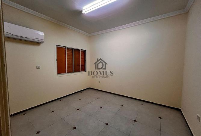 943771 - Property Main Image