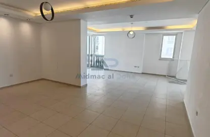 Apartment - 2 Bedrooms - 2 Bathrooms for rent in Viva Bahriyah - The Pearl Island - Doha