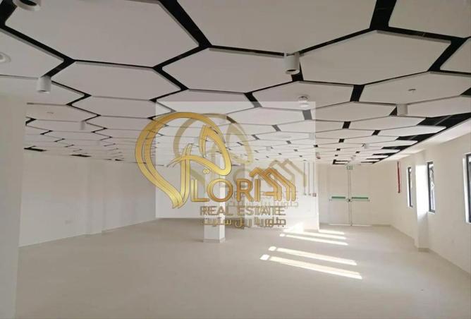 1005743 - Property Image 2