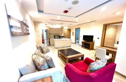 شقة - غرفة نوم - 2 حمامات للايجار في T بلوك - شارع المنارة - السد - الدوحة