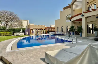Villa - 5 Bedrooms - 7 Bathrooms for rent in West Bay Lagoon - Doha