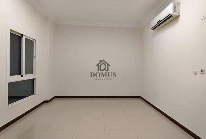 968594 - Property Image 2