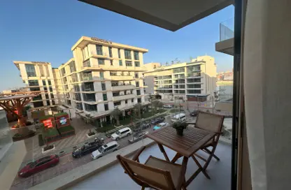 Apartment - 1 Bedroom - 2 Bathrooms for rent in Gewan Island - The Pearl Island - Doha