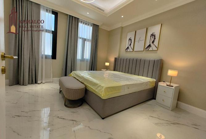 955423 - Property Image 3