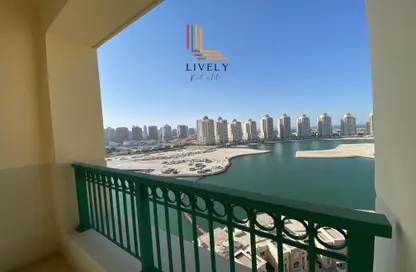 Apartment - 2 Bedrooms - 3 Bathrooms for rent in Viva West - Viva Bahriyah - The Pearl Island - Doha