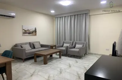 Apartment - 1 Bedroom - 2 Bathrooms for rent in Umm Ghuwailina 4 - Umm Ghuwailina - Doha