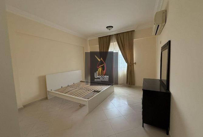 965927 - Property Image 3