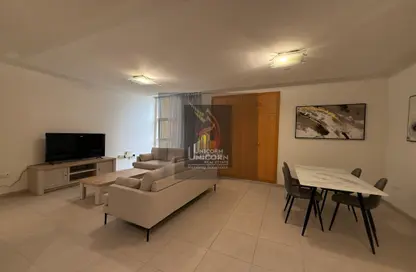 Apartment - 1 Bedroom - 2 Bathrooms for rent in 35 West Bay - West Bay - Doha