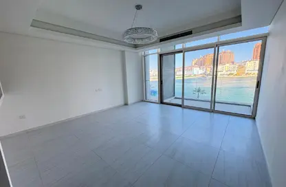 Apartment - 1 Bedroom - 2 Bathrooms for rent in Gewan Island - The Pearl Island - Doha
