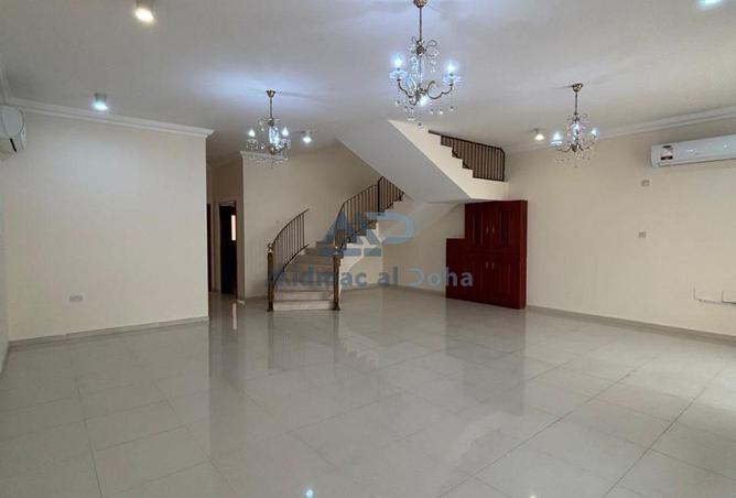 899871 - Property Image 2