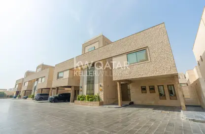 Villa - 4 Bedrooms - 5 Bathrooms for rent in Al Maamoura - Al Maamoura - Doha