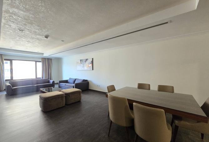 1002415 - Property Image 3