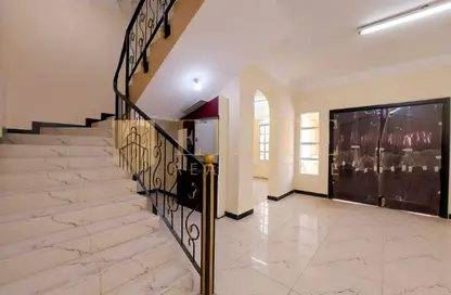 Villa - 5 Bedrooms - 4 Bathrooms for rent in Ain Khaled Villas - Ain Khaled - Doha