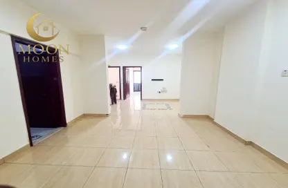 Apartment - 2 Bedrooms - 2 Bathrooms for rent in Old Salata - Salata - Doha