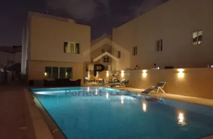 مجمع سكني - 5 غرف نوم - 5 حمامات للايجار في شارع الهناء - الغرافة - الدوحة