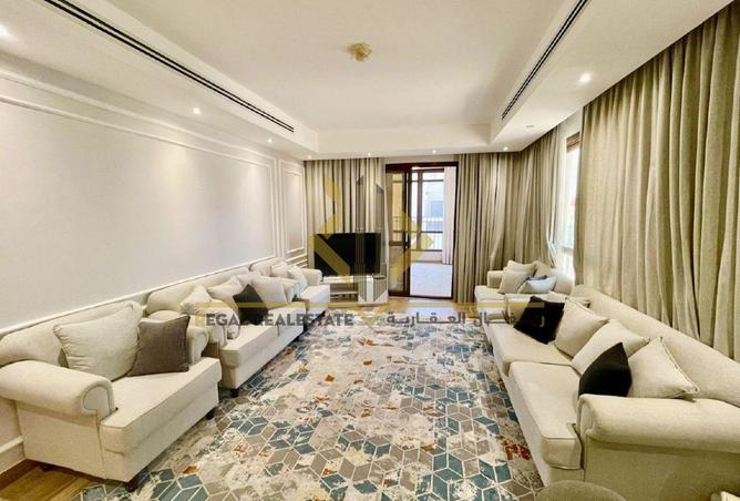 929814 - Property Image 2