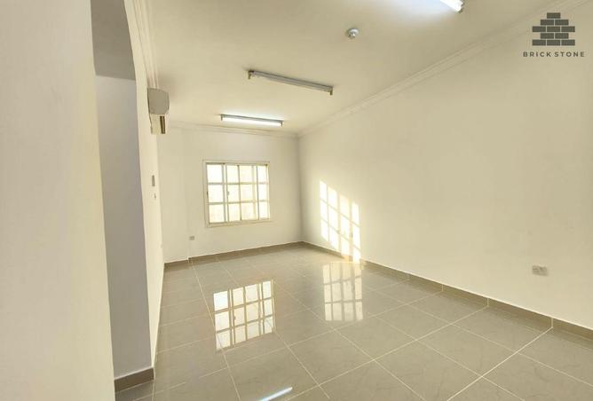 977230 - Property Image 3