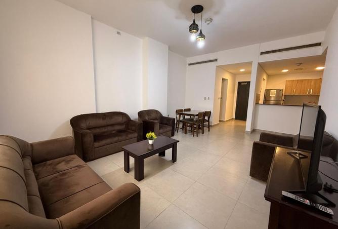 985490 - Property Image 3