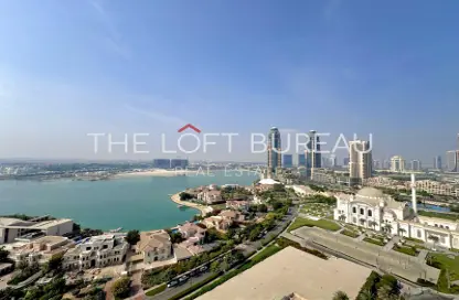 Apartment - 3 Bedrooms - 4 Bathrooms for rent in East Porto Drive - Porto Arabia - The Pearl Island - Doha