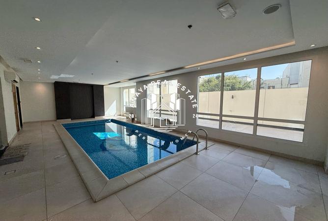 957781 - Property Image 2