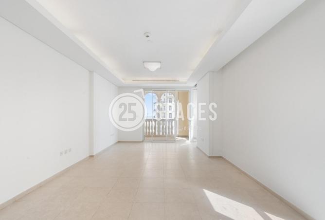 1002150 - Property Image 2