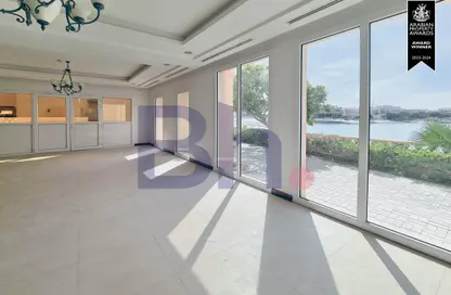 Empty Room image for: Villa - 4 Bedrooms - 5 Bathrooms for rent in East Gate - West Bay Lagoon - Doha, Image 1