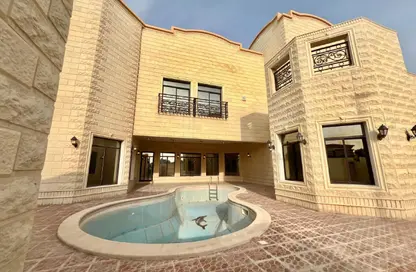 Villa - 5 Bedrooms - 6 Bathrooms for rent in West Bay Lagoon Villas - West Bay Lagoon - West Bay Lagoon - Doha