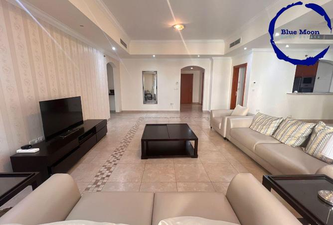 956681 - Property Image 2