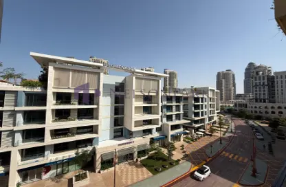 Apartment - 1 Bedroom - 2 Bathrooms for rent in Crystal Residence - Gewan Island - The Pearl Island - Doha