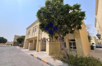 Villa - 4 Bedrooms - 5 Bathrooms for rent in Souk Al gharaffa - Al Gharrafa - Doha