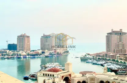 شقة - 2 غرف نوم - 3 حمامات للايجار في وان بورتو ارابيا - بورتو أرابيا - جزيرة اللؤلؤة - الدوحة