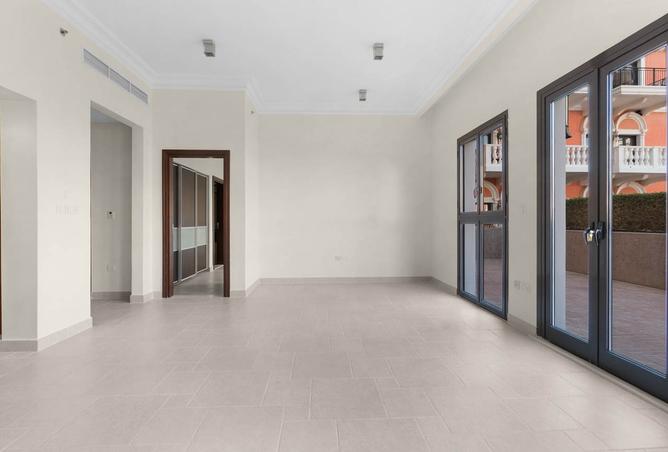 966194 - Property Image 3