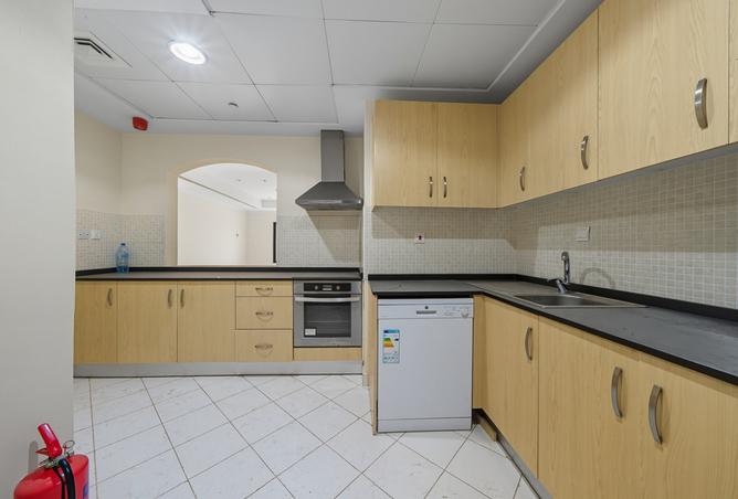 929156 - Property Image 2