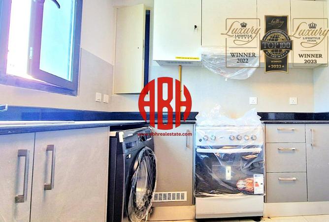 966547 - Property Image 3