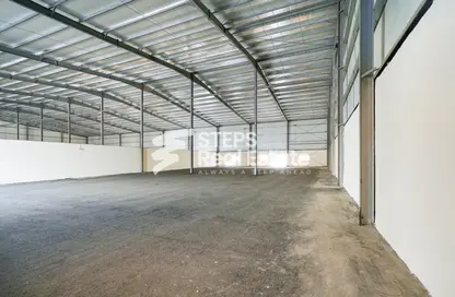 Parking image for: Warehouse - Studio for rent in East Industrial Street - Birkat Al Awamer - Al Wakra, Image 1