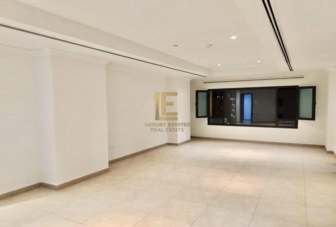 981898 - Property Image 3