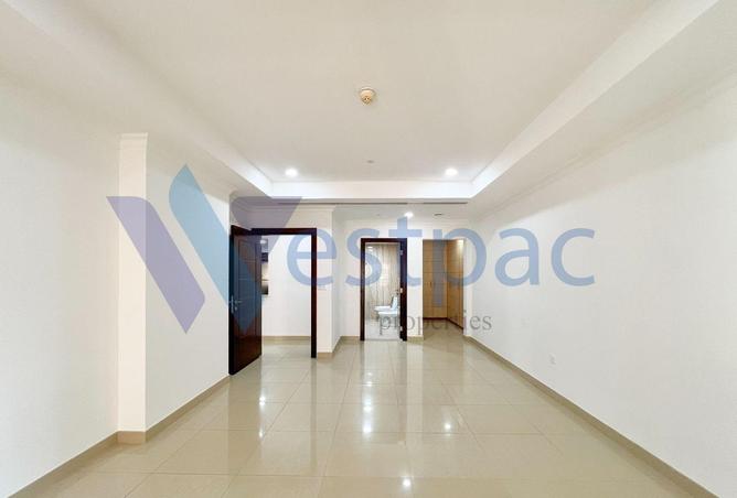 807521 - Property Image 3