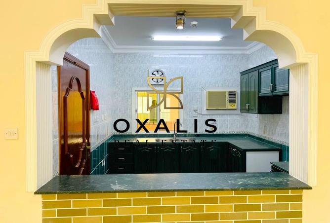 987330 - Property Image 2