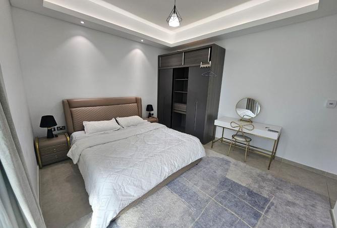 985057 - Property Image 2