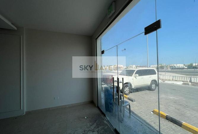 953529 - Property Image 2