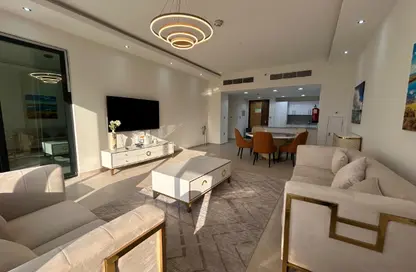 Apartment - 1 Bedroom - 2 Bathrooms for rent in Marina Residences 195 - Marina District - Lusail