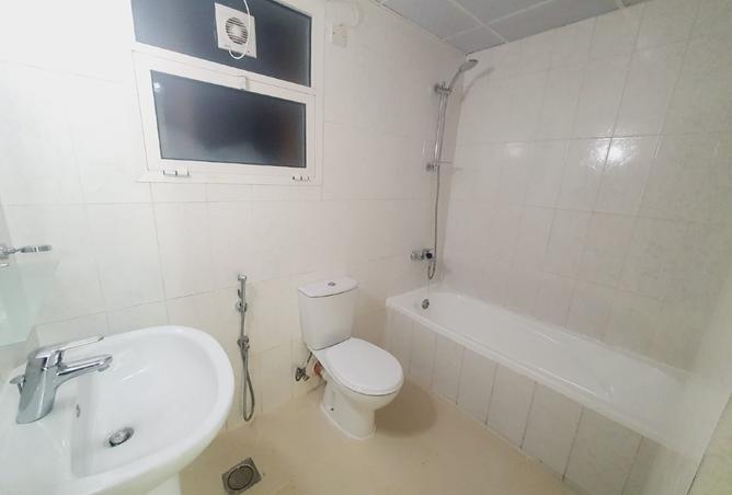 1003435 - Property Image 2