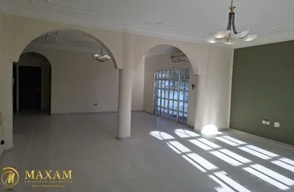 مجمع سكني - 5 غرف نوم - 4 حمامات للايجار في الثمامة - الثمامة - الدوحة