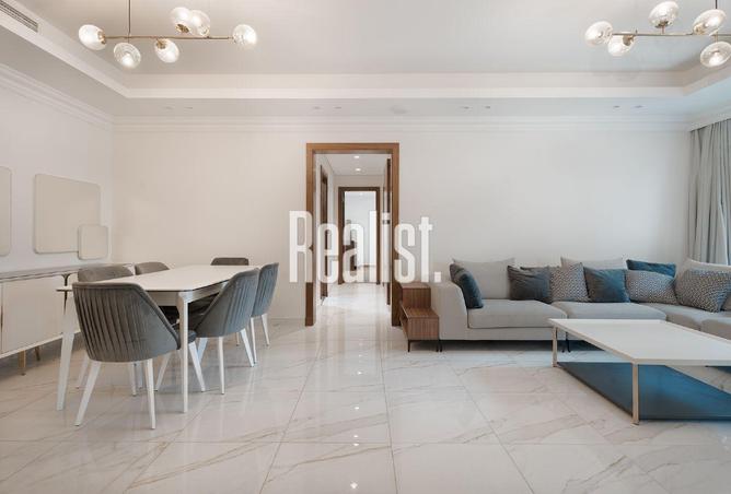 921561 - Property Main Image