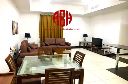 Living / Dining Room image for: Apartment - 1 Bedroom - 2 Bathrooms for rent in Baraha North 1 - Baraha North Apartments - Msheireb Downtown Doha - Doha, Image 1