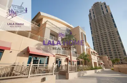 Townhouse - 2 Bedrooms - 3 Bathrooms for rent in Abraj Bay - Abraj Quartiers - The Pearl Island - Doha
