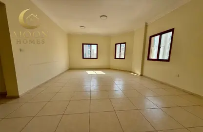 Apartment - 3 Bedrooms - 3 Bathrooms for rent in Al Mansoura - Al Mansoura - Doha